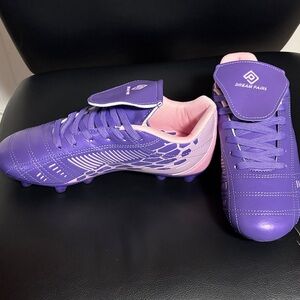 Dream Pairs Purple and Pink Youth Soccer Cleats